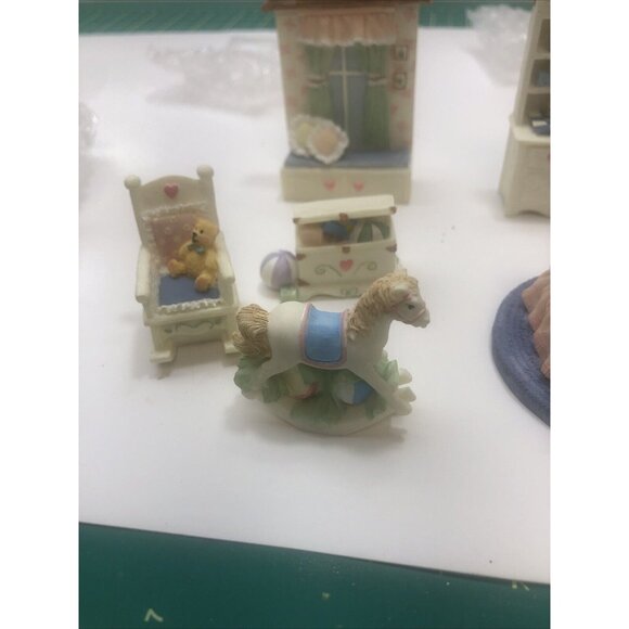 NIB Old Stock. 6 piece Avon Victorian Memories Miniature Nursery Vintage NOS - Picture 10 of 12